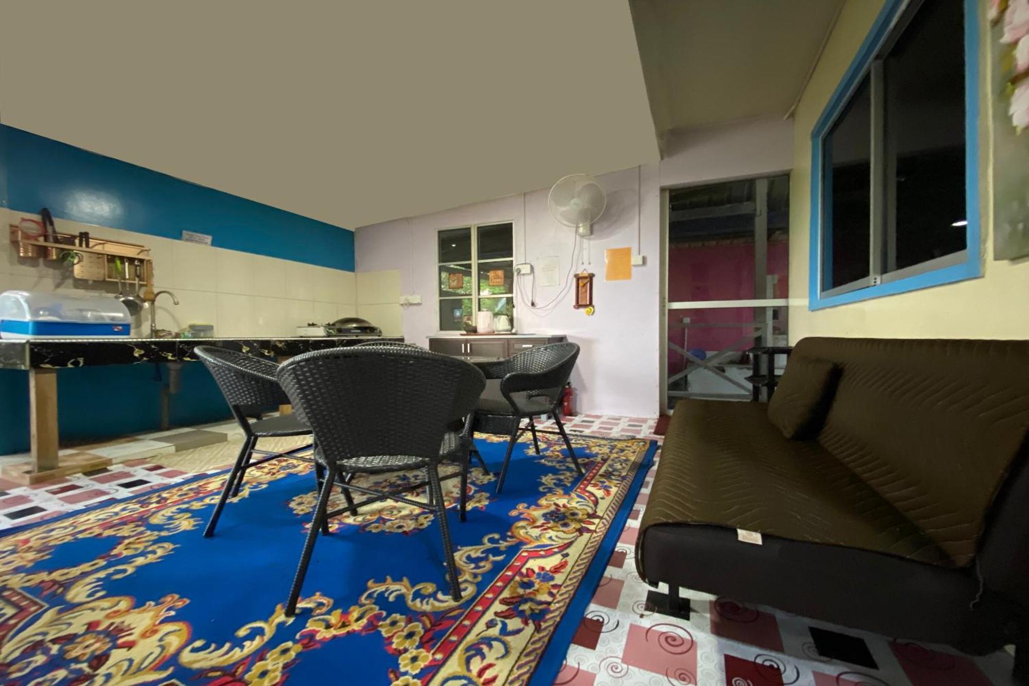 Homestay Oyo 90285 Pogimpaan *